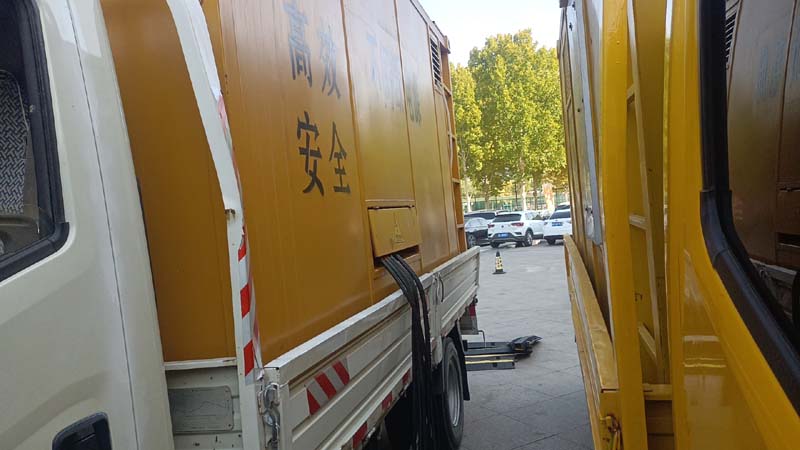 莱西如何判断柴油发电机组和UPS电源的切换时间是否符合要求？