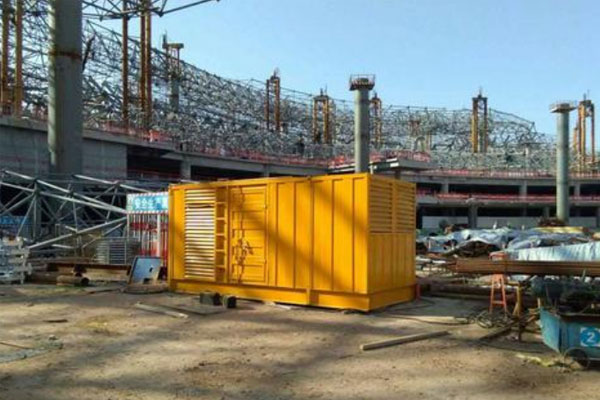 莱西发电机出租如何判断空气滤清器是否需要更换？